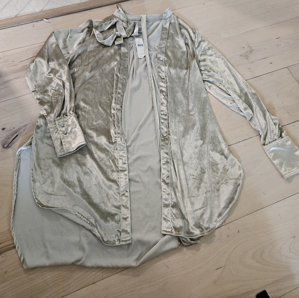 Maeve Shimmering Silver Top